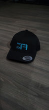 Load image into Gallery viewer, Black Snapback